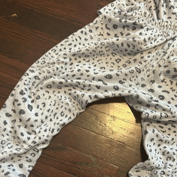 Pj salvage set - Picture 4 of 4